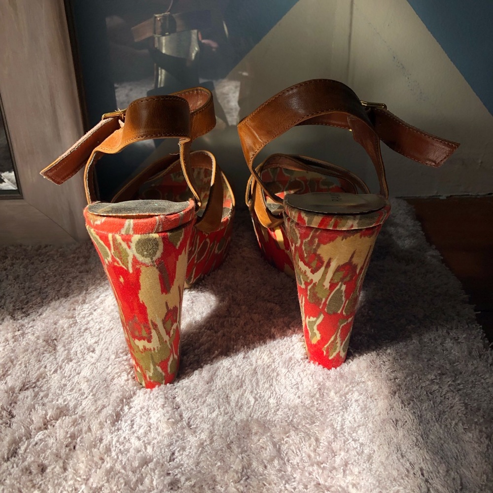 Boho Rampage Heels - Picture 3 of 6